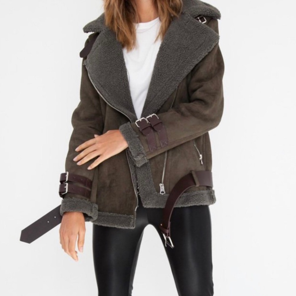 Bomber Jacket - Picture 3 of 4